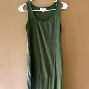 Motherhood ribbed maternity dress.
